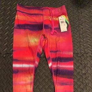 Roxy NWT size XS leggings